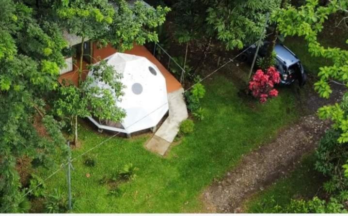 Glamping Naioth Apartment Guapiles Ngoại thất bức ảnh